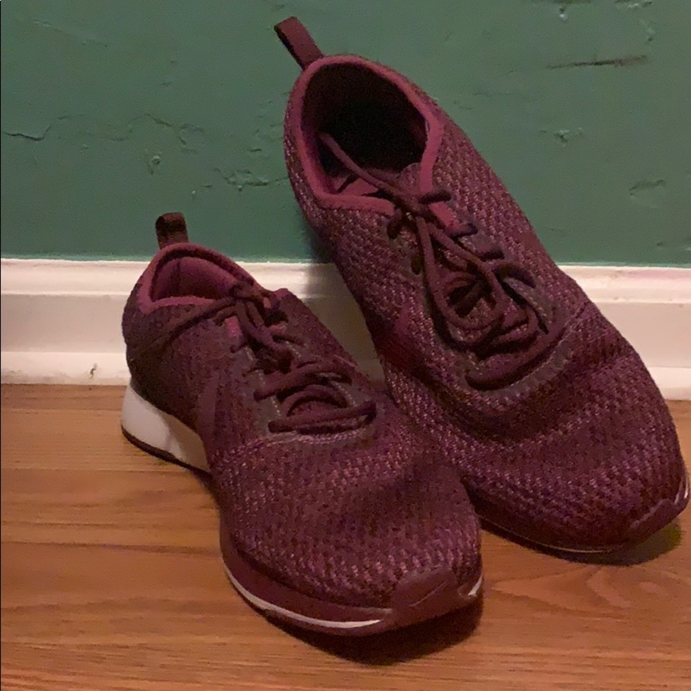 Nike DualTone Racers SE GS size 6.5y